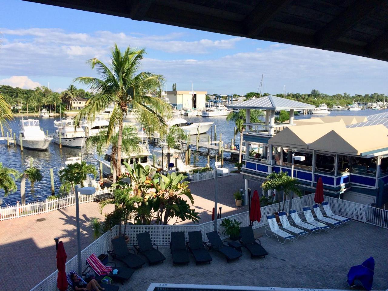 Pirate'S Cove Resort And Marina - Stuart Luaran gambar