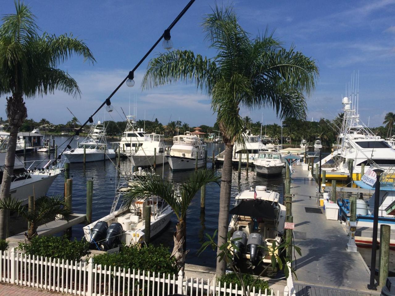Pirate'S Cove Resort And Marina - Stuart Luaran gambar