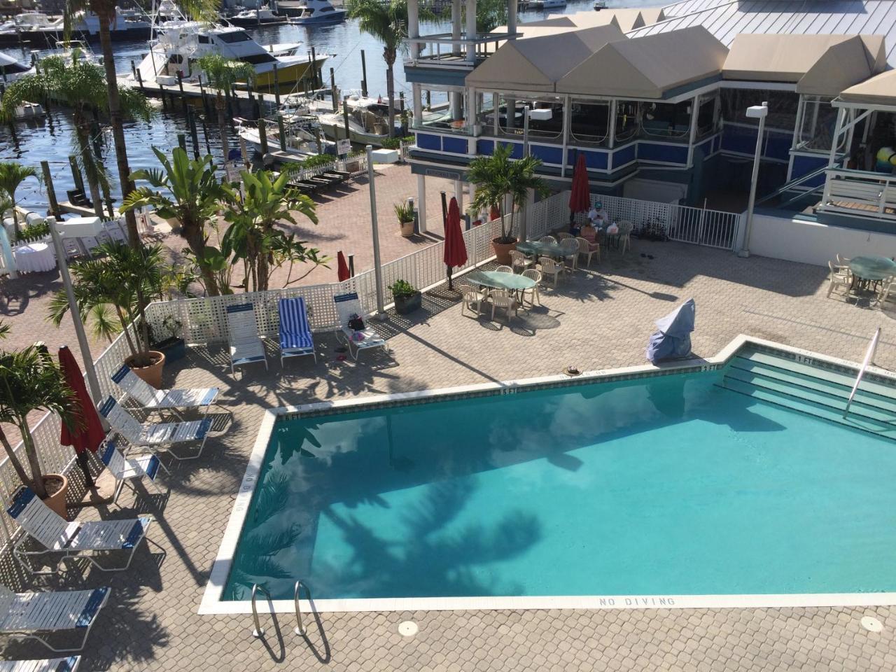 Pirate'S Cove Resort And Marina - Stuart Luaran gambar